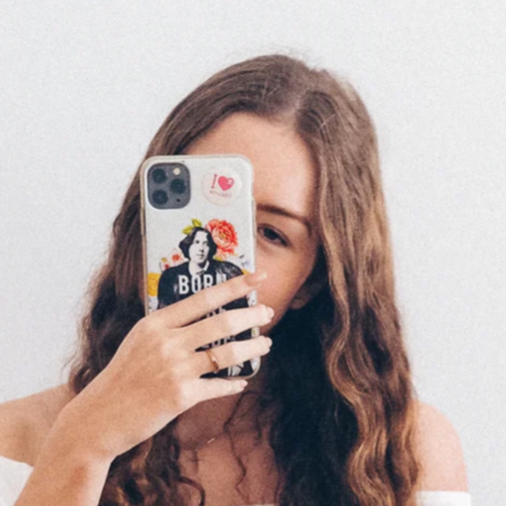 Meet your Posher, Dana